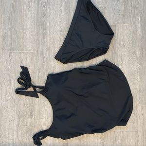 🧡3/99🧡2 piece Kindred Braverly Swim Suit